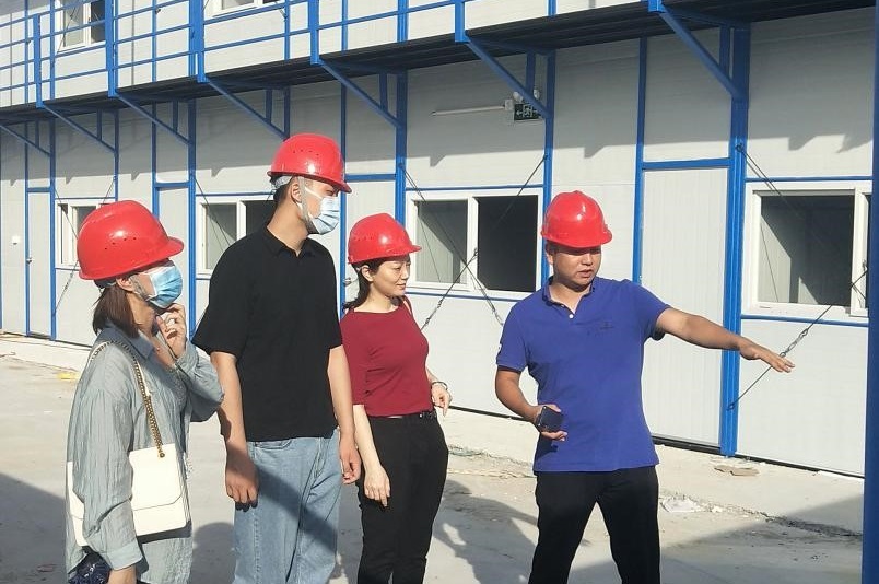 廣晟通信胡建萍赴三龍灣考察智慧工(gōng)程項目建設現場